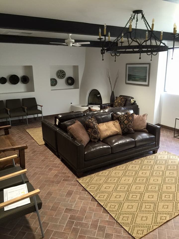 Doctor Tuggle's waiting area